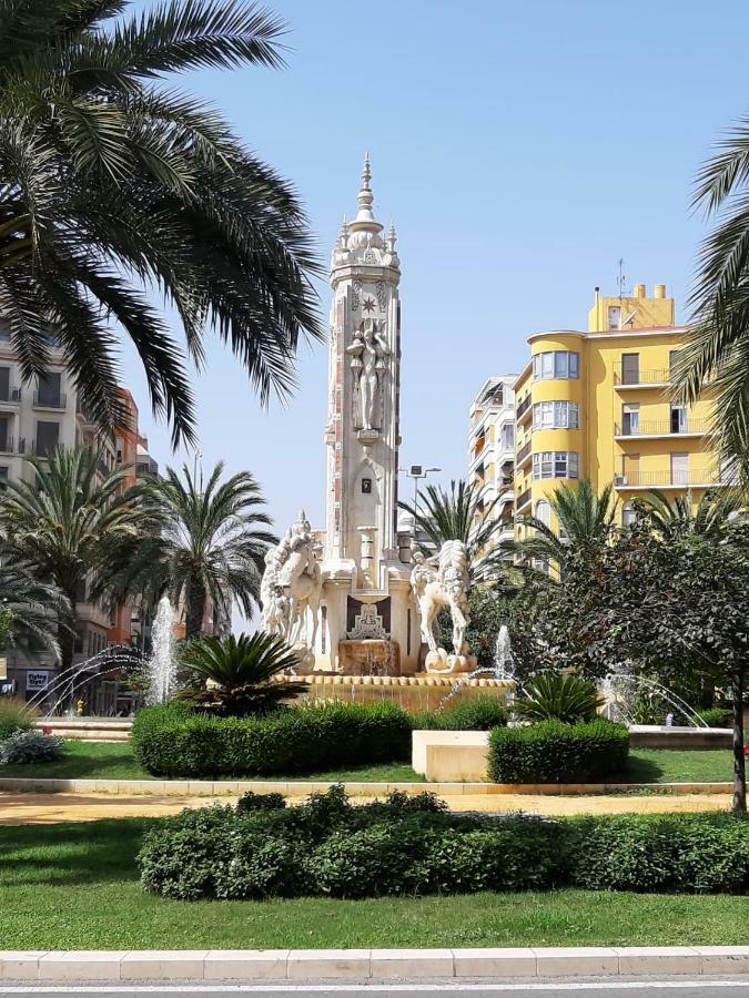 Apartamento Grande-Centro Barrio Playa Alicante Esterno foto